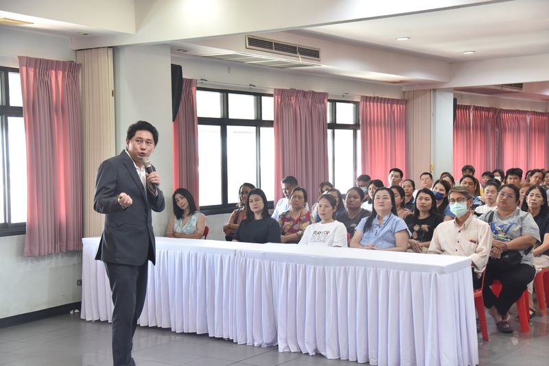 โรงเรียนปรีชานุศาสน์